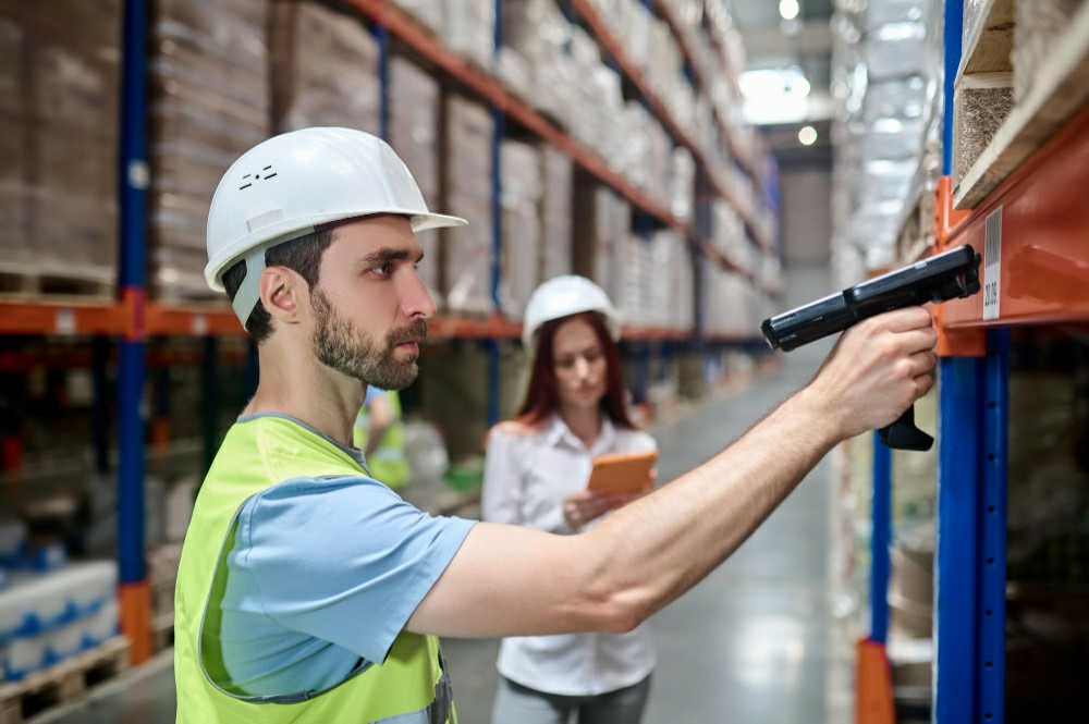 Food Safety Hazard Analysis - A Guide for Slough Food. - HACCP Food Safety Training UK